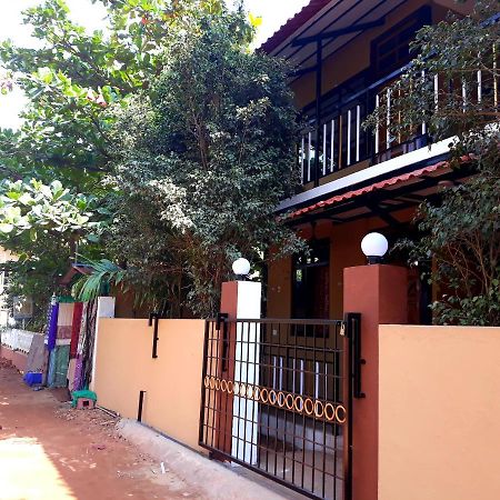 Shawn'S The Morjim Enclave Hotel Exterior photo